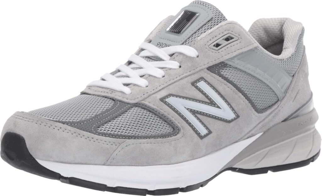 New Balance 2002R – Color: Red, Size: Large